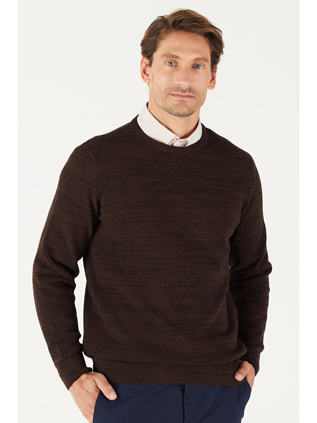 Kahverengi Erkek Kahve-Siyah Recycle Standart Fit Bisiklet Yaka Düz Triko Kazak-1