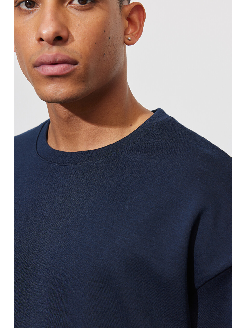 Erkek Lacivert Oversize Bol Kesim Bisiklet Yaka Düz Sweatshirt-2