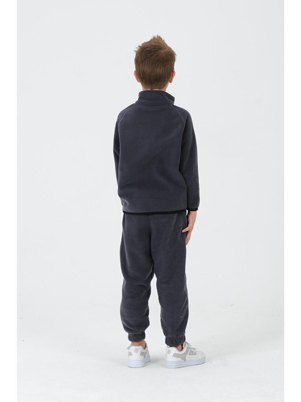 Gri Erkek Çocuk Polar Kumaş Takım-7
