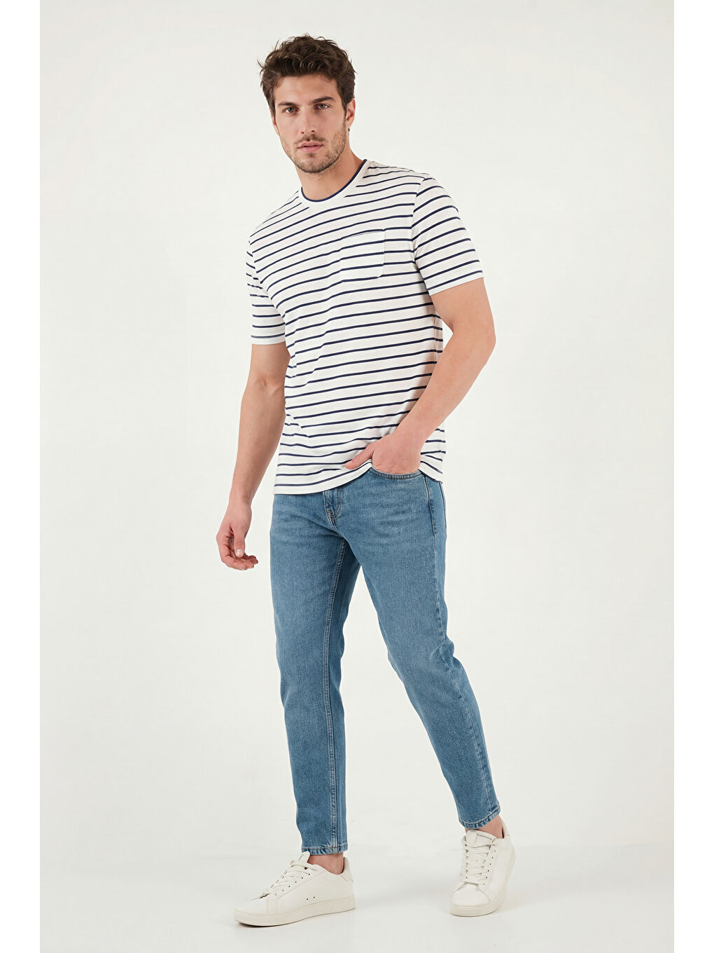 Mavi Pamuklu Normal Bel Daralan Paça Pantolon 5901C72MILANO-2