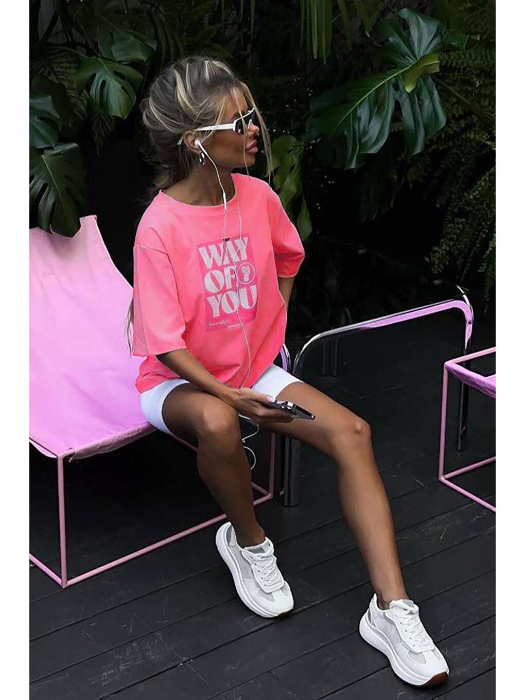 Pembe Baskılı Bisiklet Yaka Overfit Tişört-5