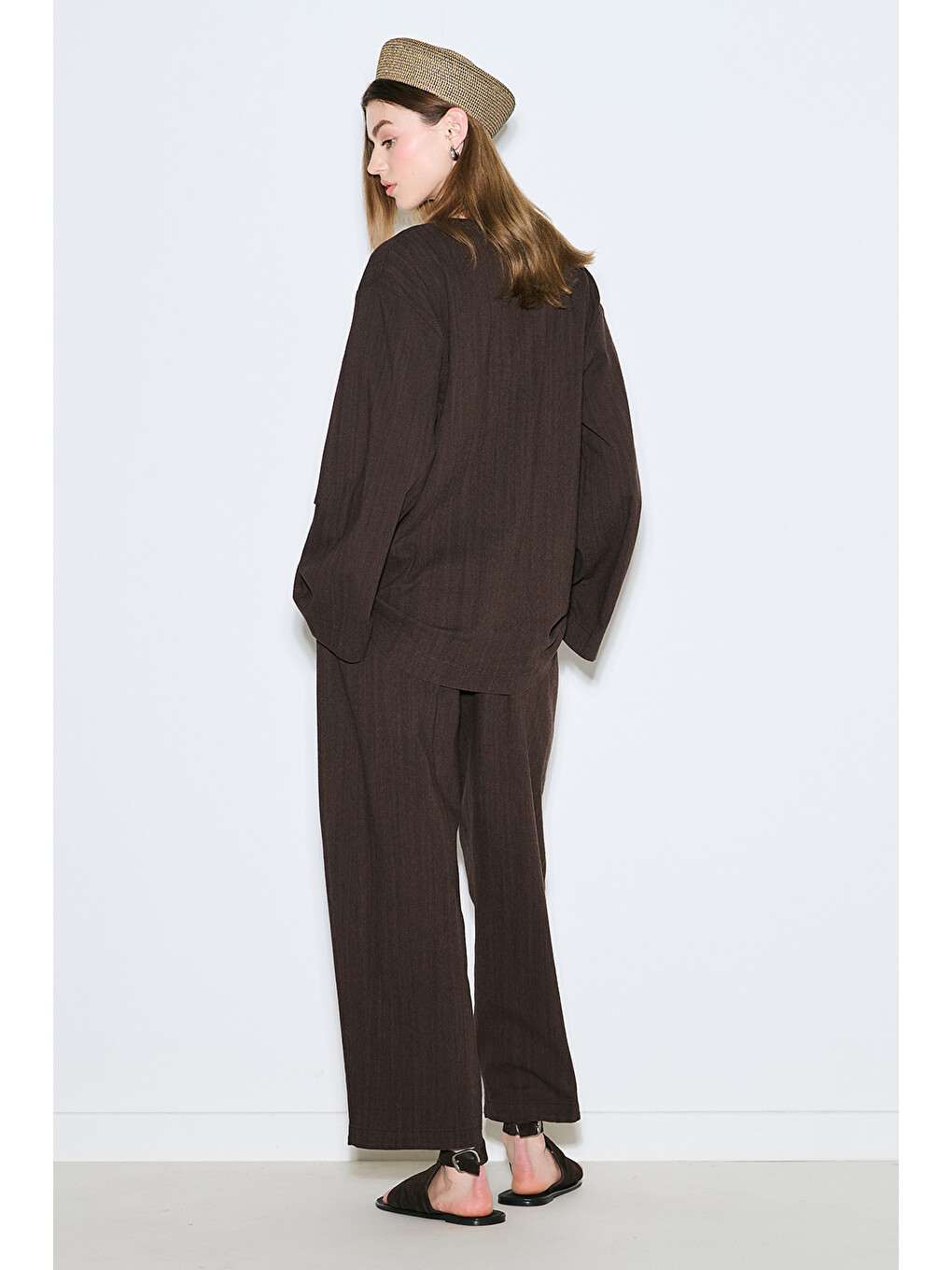 Kahverengi Rustik Düğmeli Kimono Acı Kahve-4