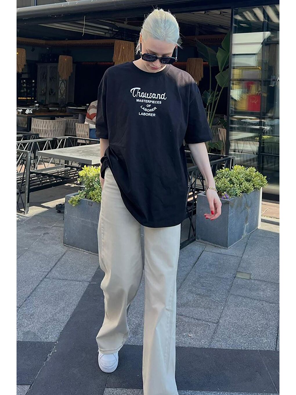 Siyah Baskılı Kadın Tişört Mg1978