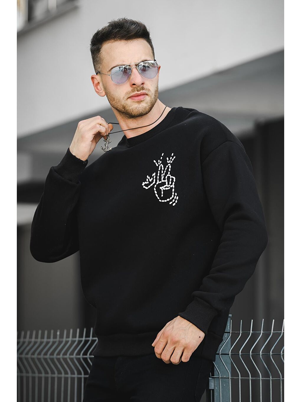Siyah Üç İplik Şardonlu Sırt Baskılı Bisiklet Yaka  Erkek Sweatshirt-2