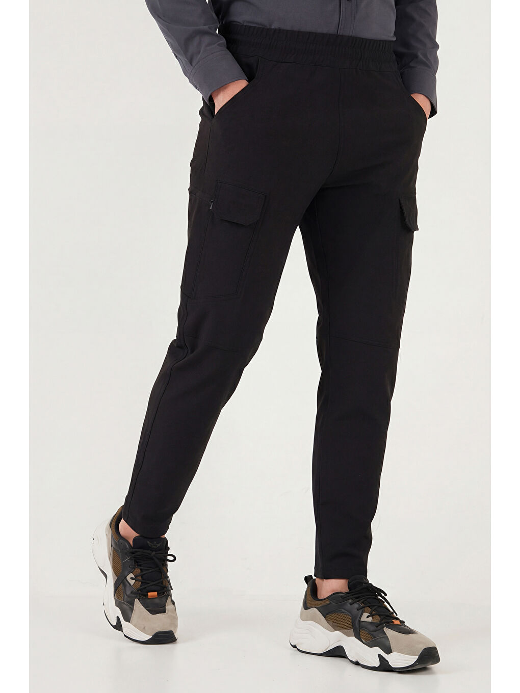 Siyah Normal Bel Dar Paça Su İtici Trekking ve Kurye Pantolon 693719-3