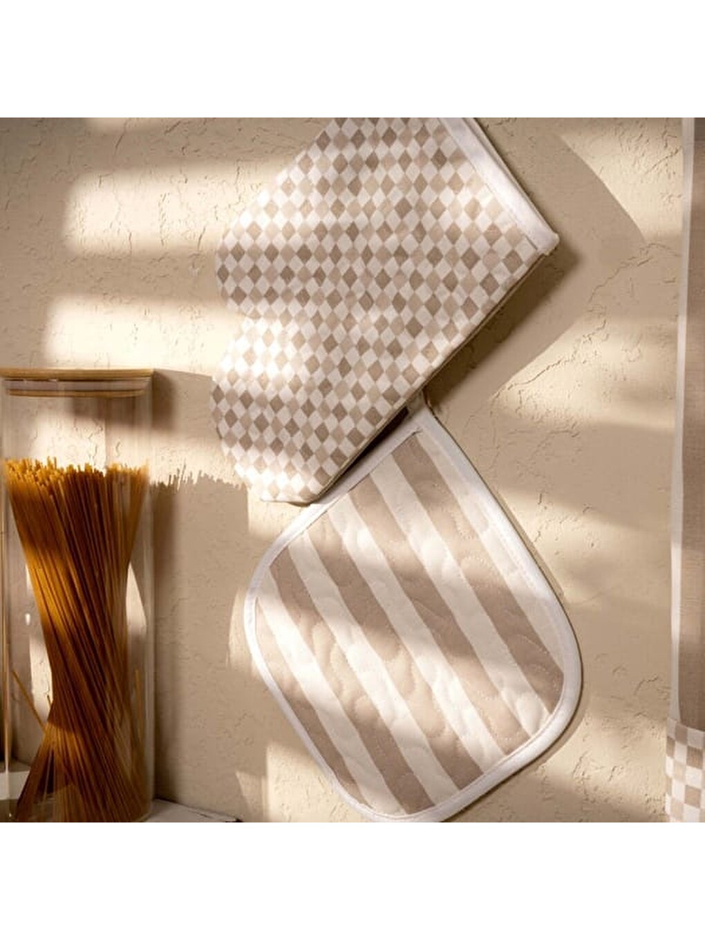 Soft Riga Fırın Eldiveni ve Tutaç Set - Bej / Ekru - 17x28 cm + 20x20 cm-7