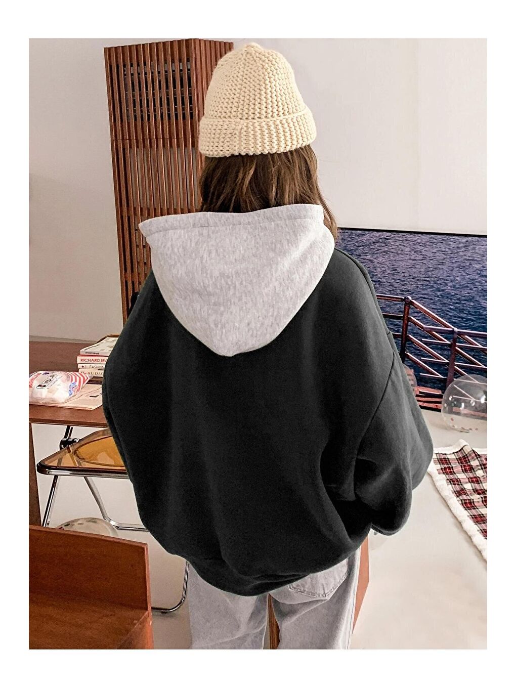 Kadın Siyah Suppose Baskılı Oversize Sweatshirt-1