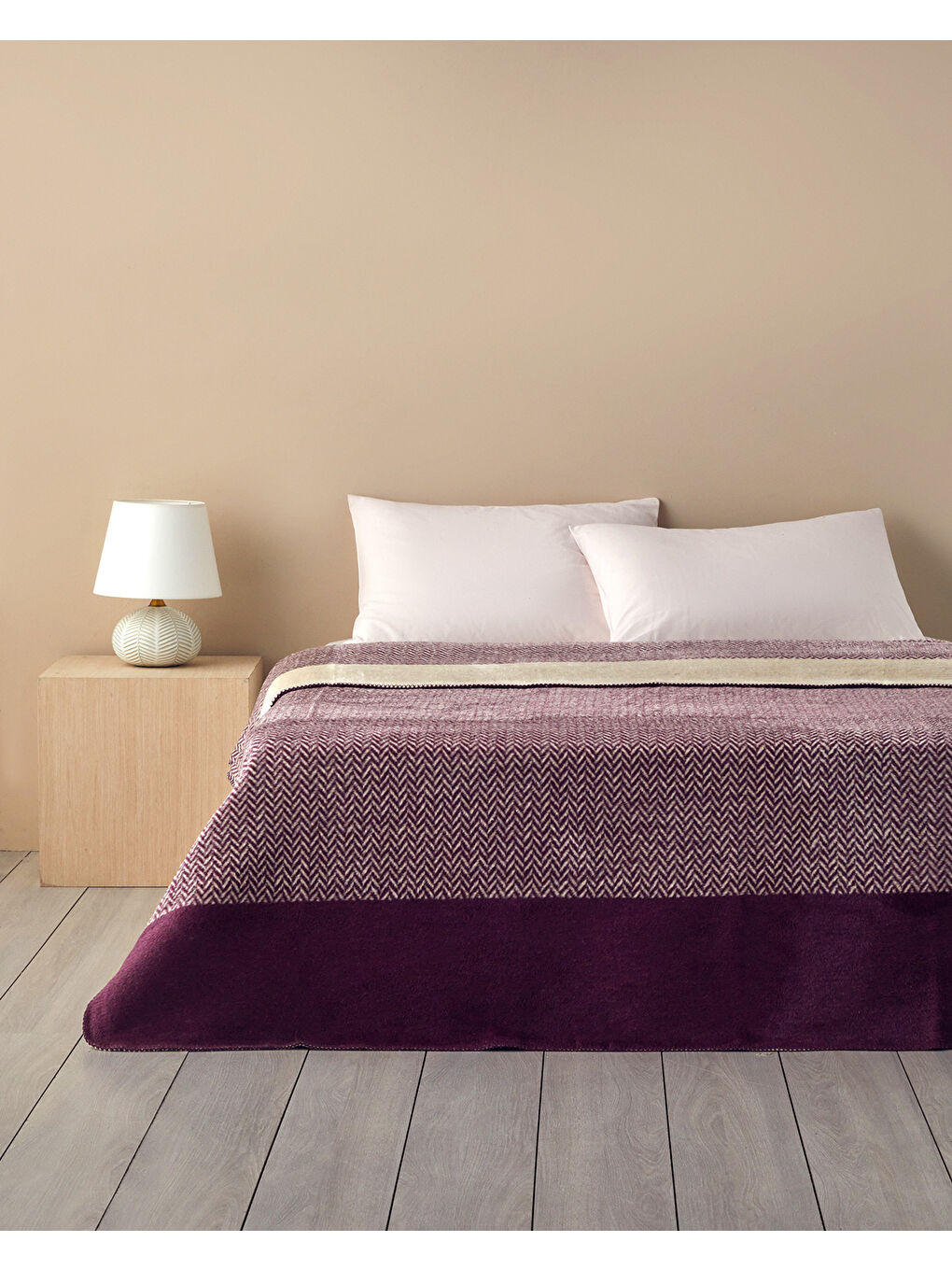 Modern Chevron Akrilik Çift Kişilik Battaniye 200x220 cm Mürdüm-1