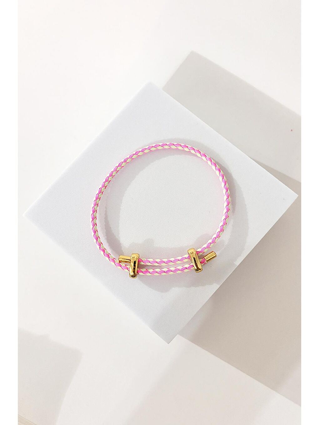 Pembe Ashley's Choice Ayarlanabilir İp Bileklik-2