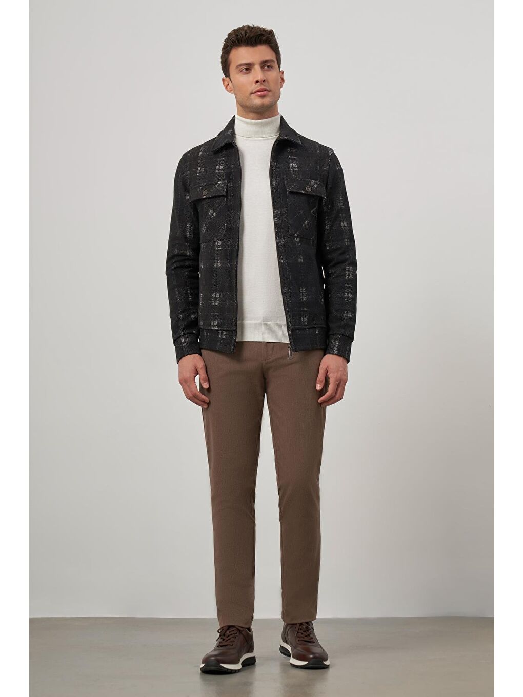 Siyah Örme Bebe Yaka Kendinden Desenli Yırtmaçsız Astarsız Slim Fit Classic Mont 1007245157-1