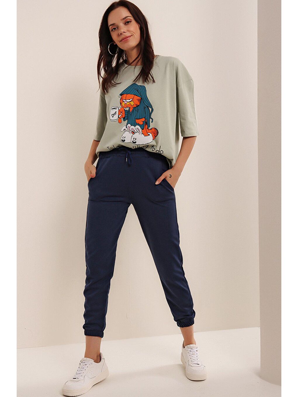 Mavi Paçası Lastikli Eşofman Altı-2