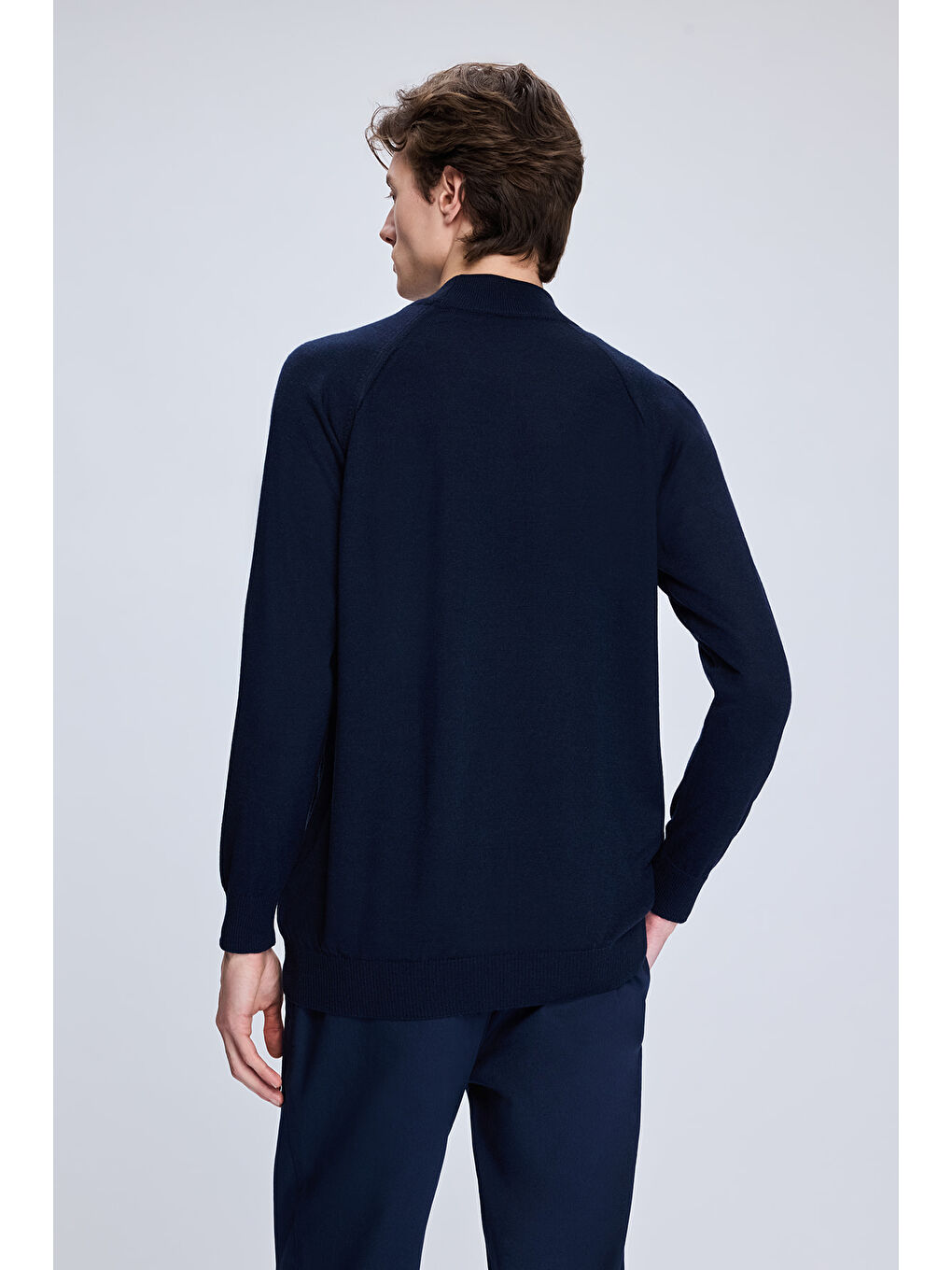 Lacivert Regular Fit Jakarlı Yarım Balıkçı Yaka Yünlü Kazak-4