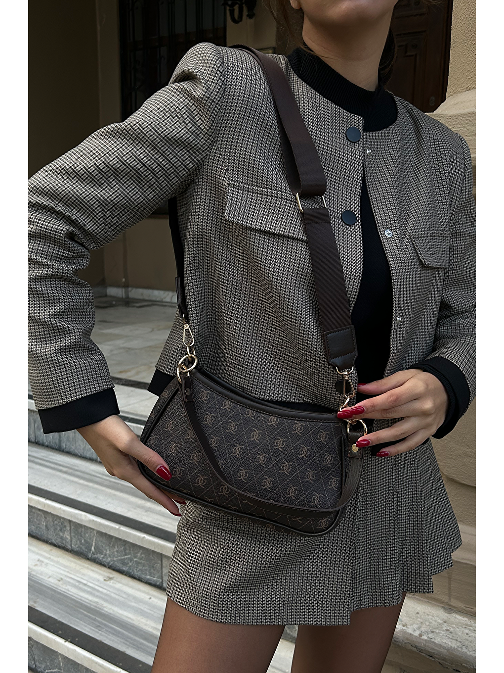 Farme Monogram Kahverengi Baget Ve Çapraz Çanta-2