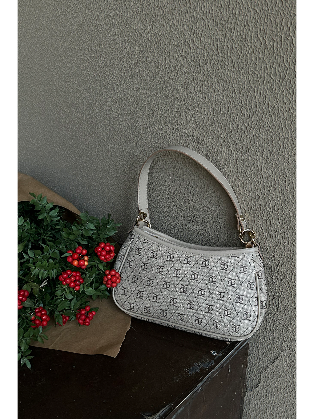 Farme Monogram Bej Baget Ve Çapraz Çanta-8