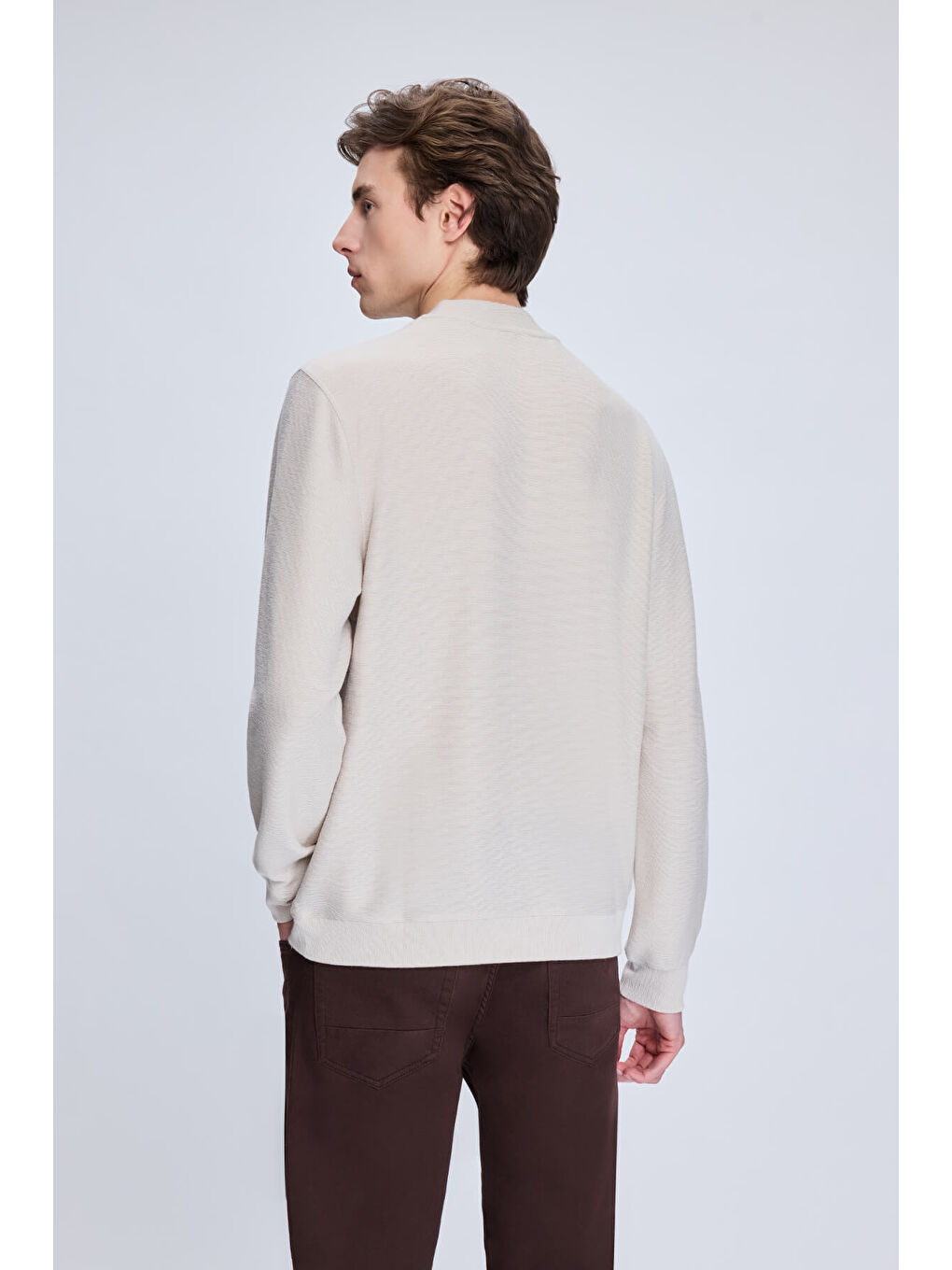 Bej Taş Regular Fit Jakarlı Yarım Balıkçı Yaka Sweatshirt-4