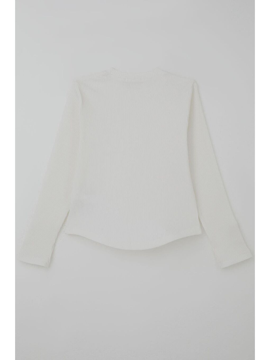 Kız Çocuk Uzun Kollu Tişört Kalp Armalı Kolları Düğme Aksesuar Detaylı Ekru (9-14 Yaş)-1