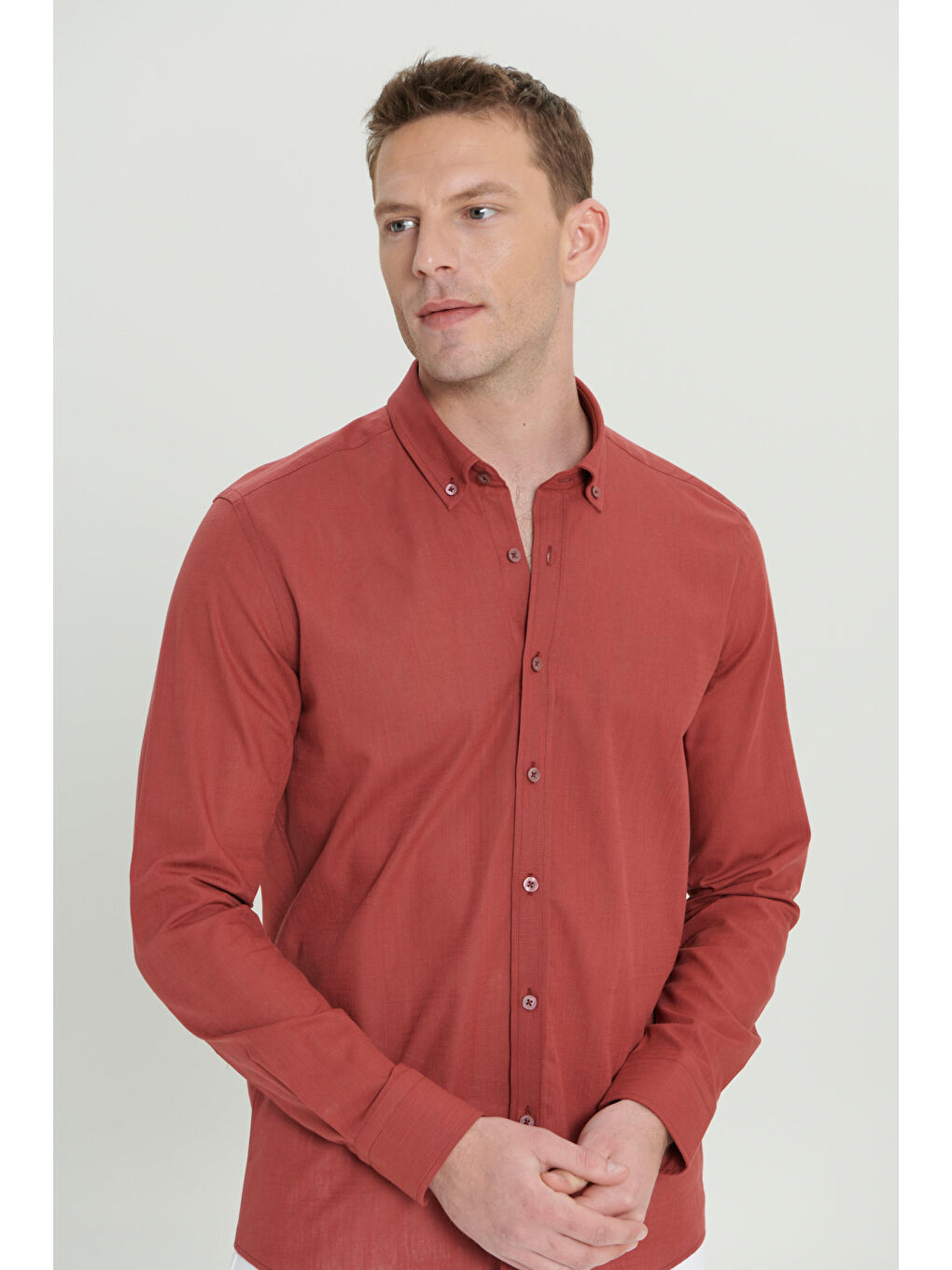 Erkek Bordo %100 Pamuk Oxford Slim Fit Dar Kesim Düğmeli Yaka Flamlı Gömlek-2