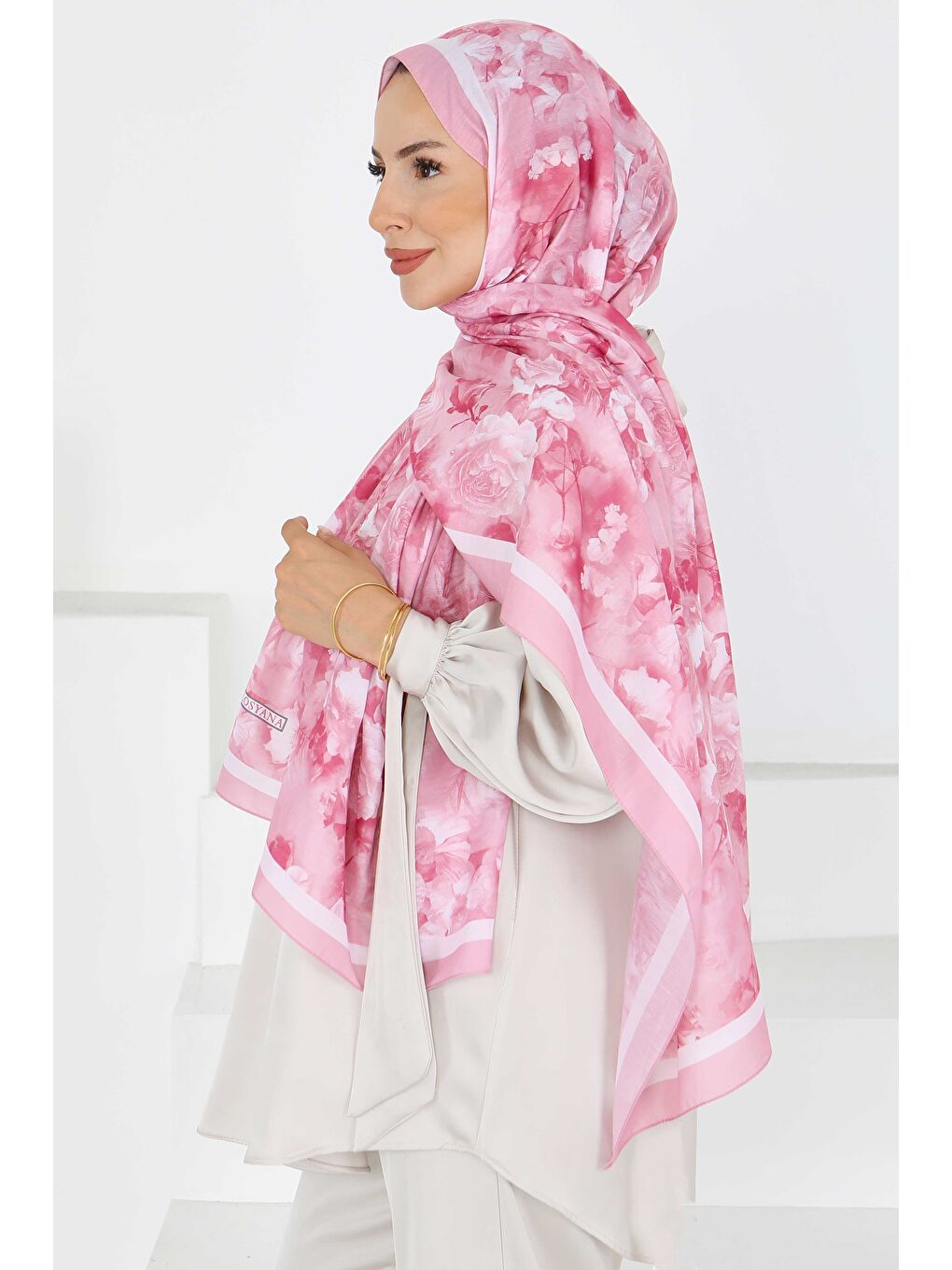 Flower Serisi Rose Garden Desenli Şal Pembe - 27595-1