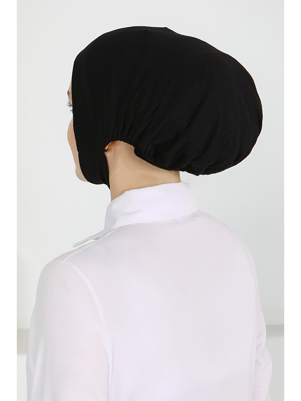 Kaymaz Çene Geçirmeli Penye Bone Siyah - 27622-2