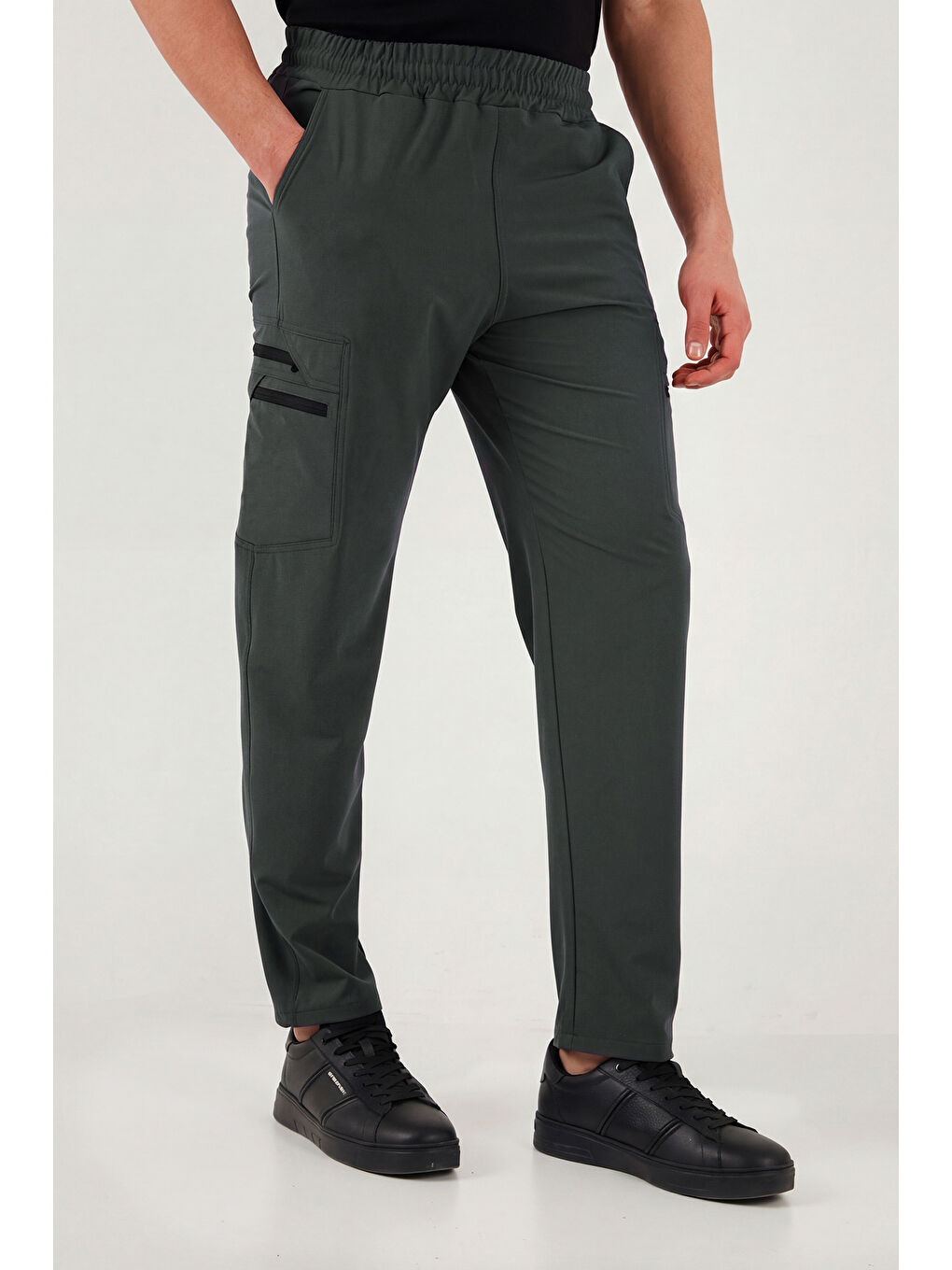 Gri Normal Kalıp Lastikli Bel Su İtici Düz Paça Trekking ve Kurye Pantolon 693288-4