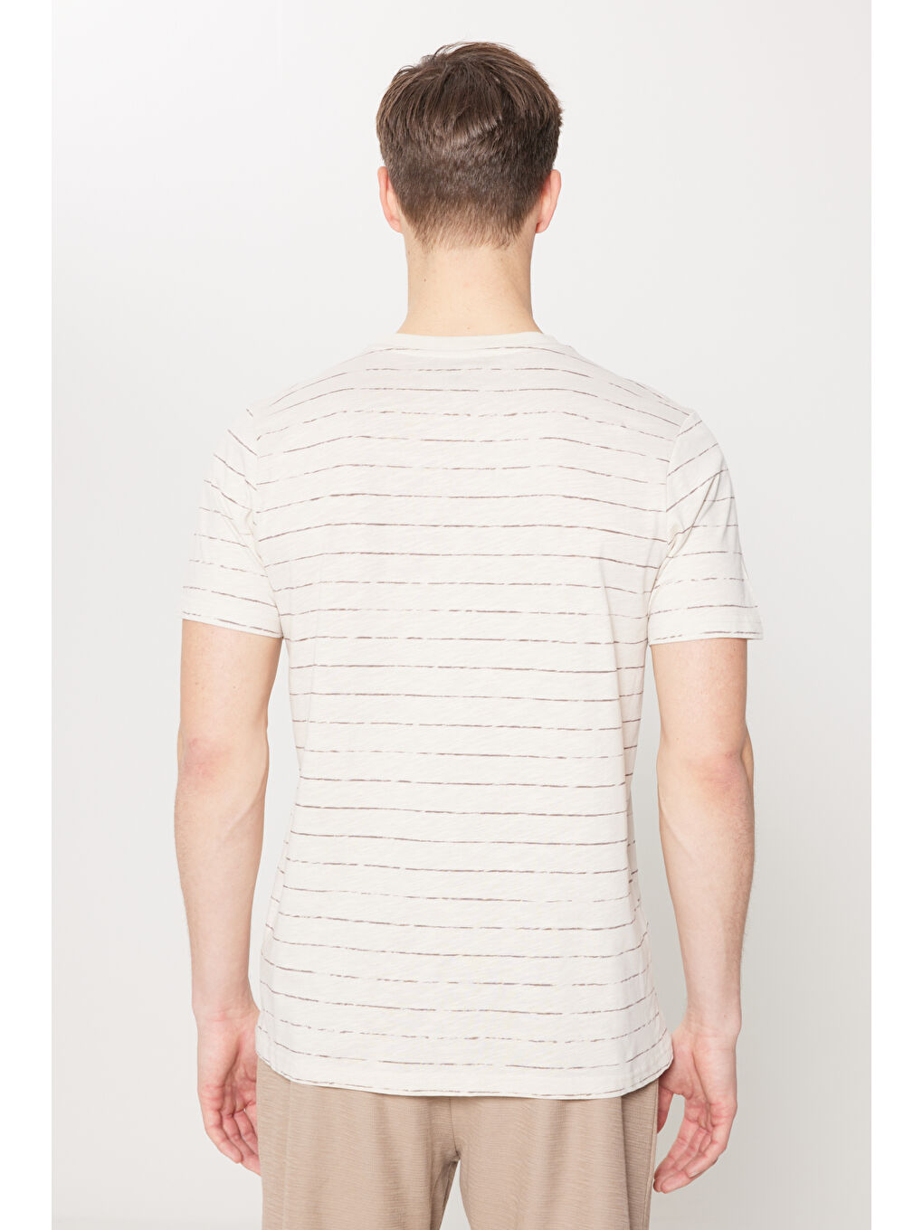 Erkek Bej-Kahve Standart Fit Normal Kesim Bisiklet Yaka Pamuklu Çizgili Pijama Takımı-4