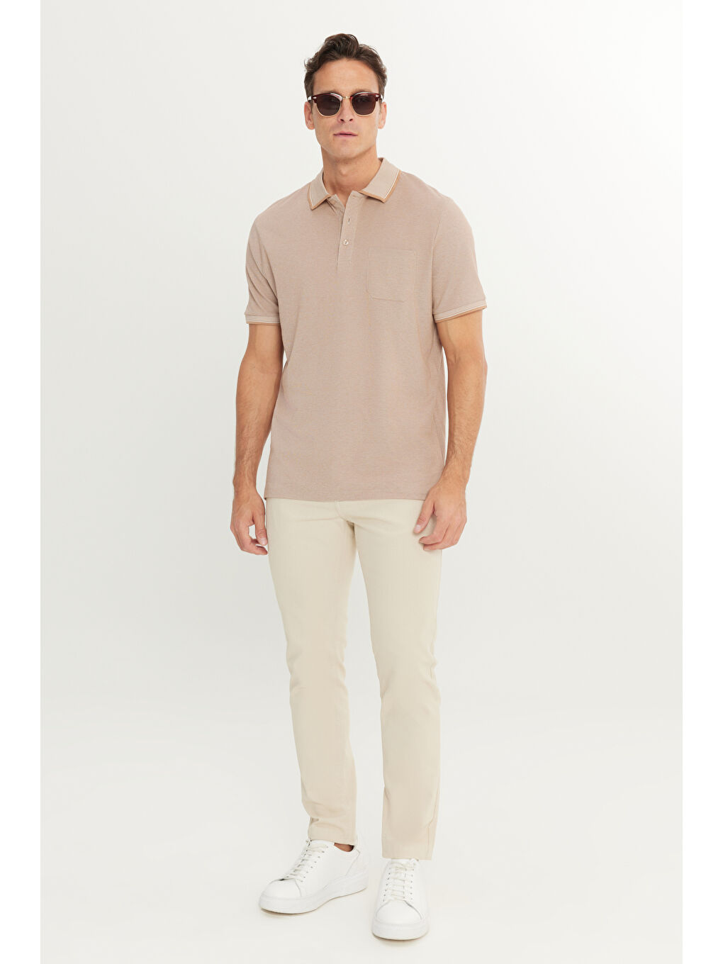 Bej Erkek Vizon Pamuklu Comfort Fit Rahat Kesim Polo Yaka Cepli Tişört-1