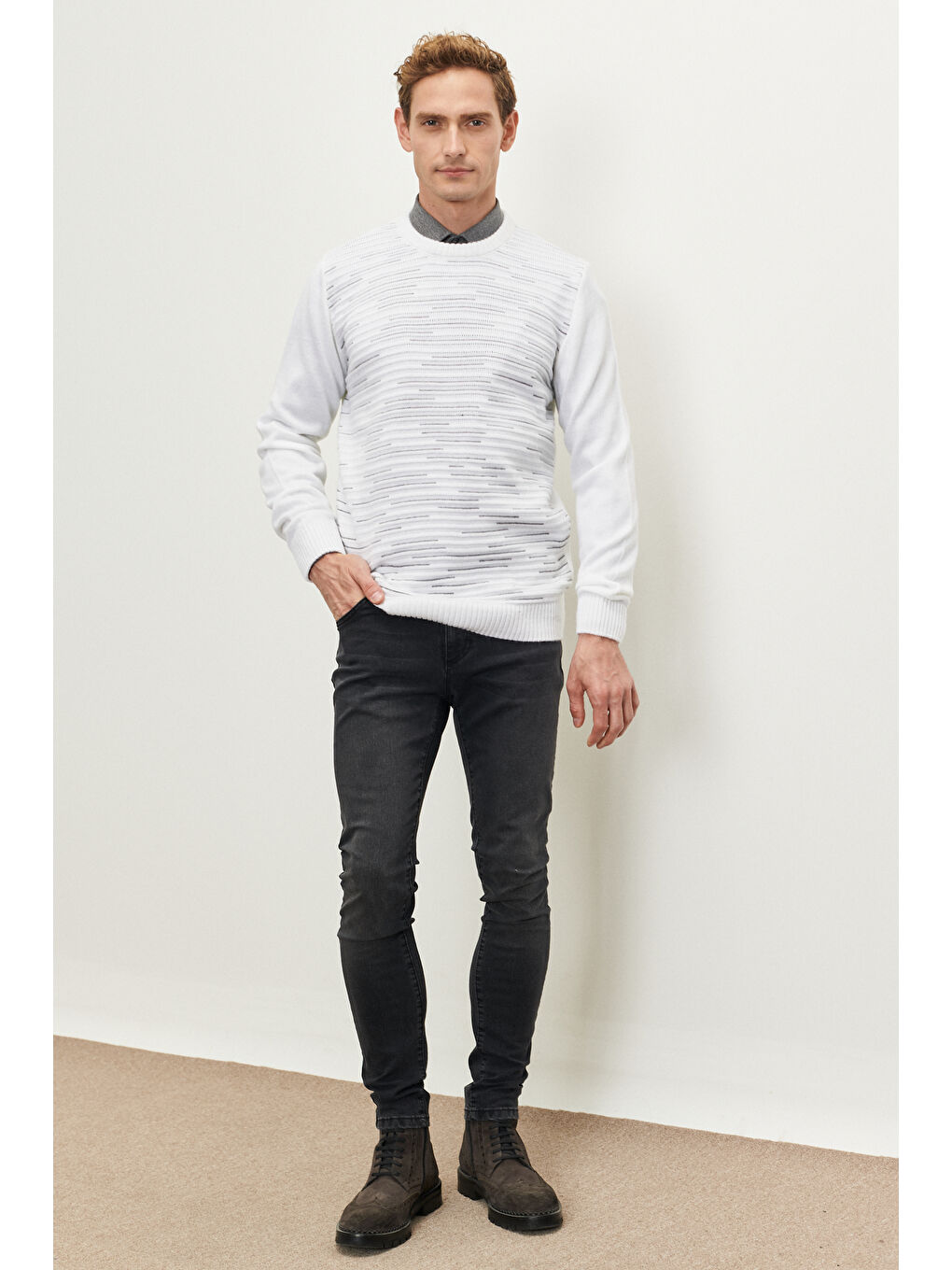 Erkek Kemik-Gri Melanj Standart Fit Normal Kesim Bisiklet Yaka Dokulu Desenli Triko Kazak-1