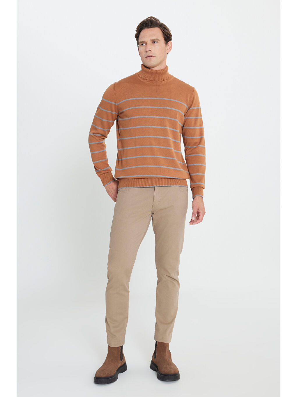 Kahverengi Erkek Tarçın-Gri Standart Fit Normal Kesim Tam Balıkçı Yaka Çizgi Detaylı Triko-1