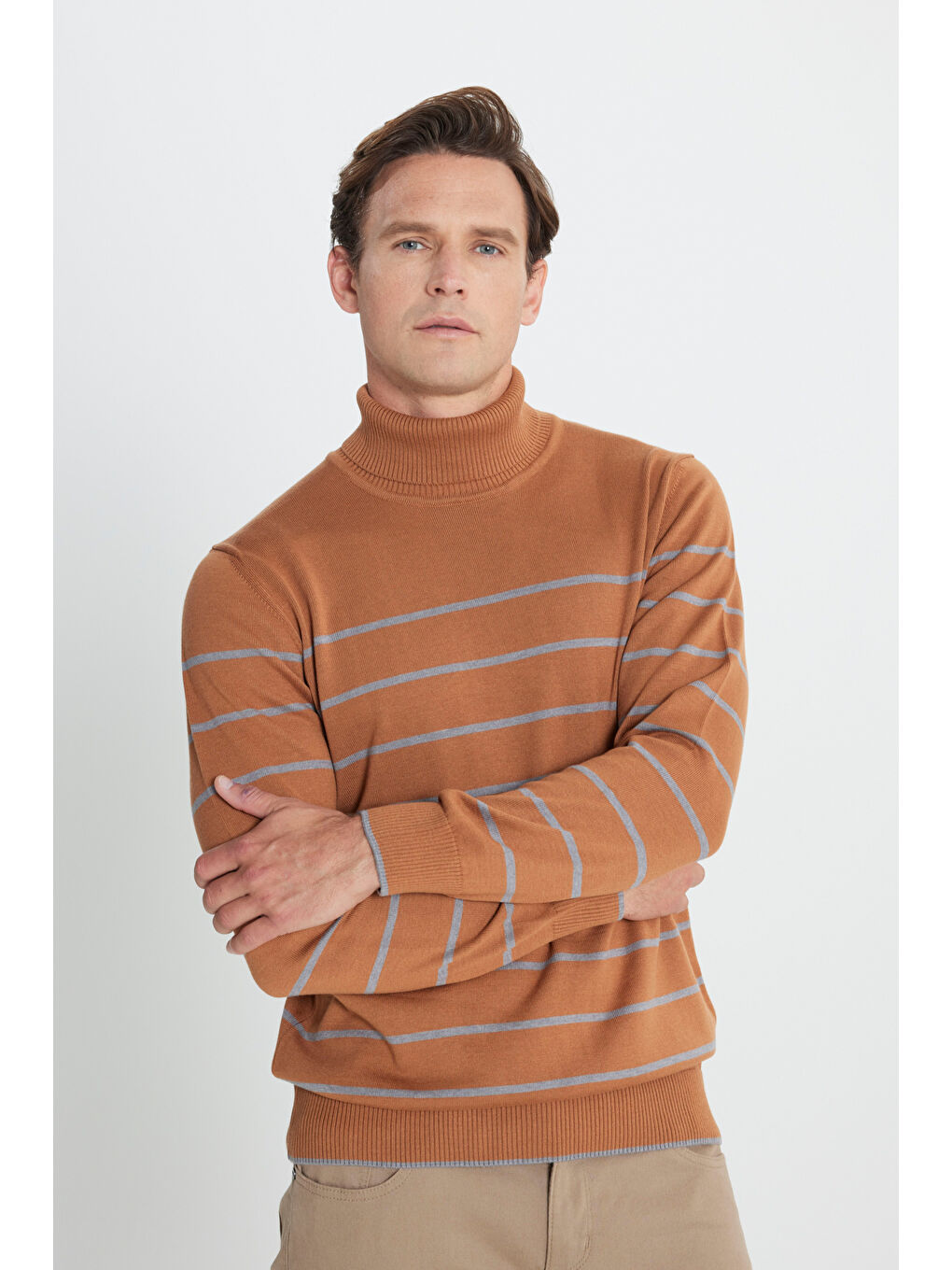 Kahverengi Erkek Tarçın-Gri Standart Fit Normal Kesim Tam Balıkçı Yaka Çizgi Detaylı Triko-2