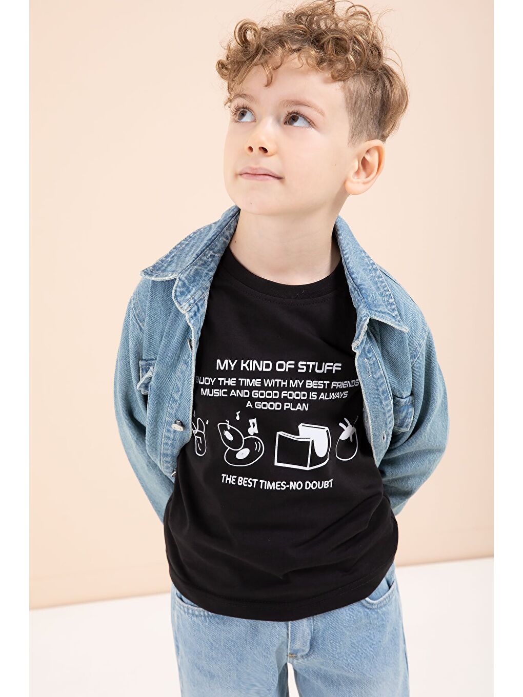 Mavi Düğmeli Jean Ceketli Pantolonlu Erkek Çocuk 3lü Takım 23628-4