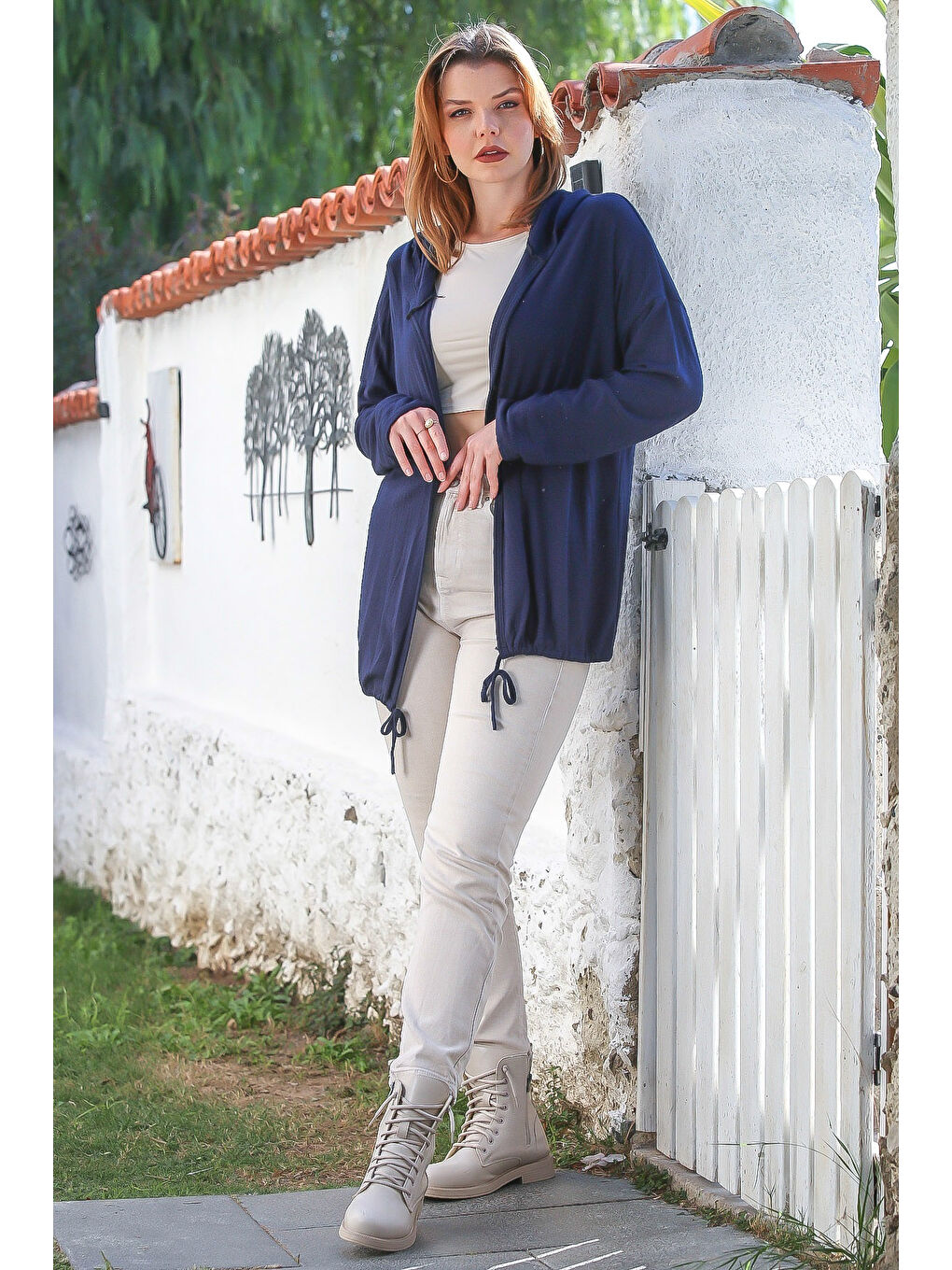 İtalyan Lacivert Kapüşonlu Uzun Kol Kapamasız Etek Ucu Bağlamalı Casual Triko Hırka 67 72-7