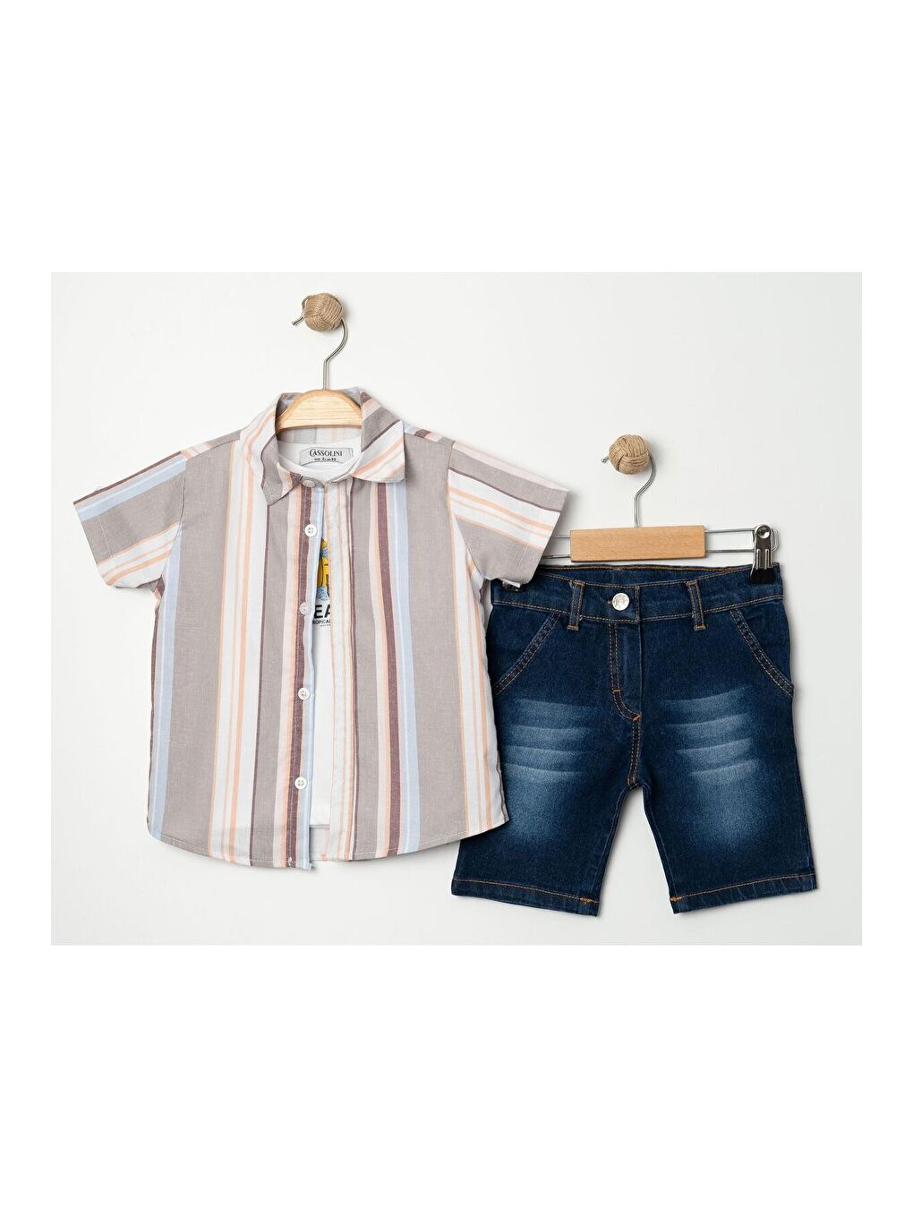 Kahverengi Tarz Gömlekli Çizgili Belden Ayarlanabilir Kısa Kollu Şortlu 3'lü Takım Çocuk ve Bebek Giyim Öz-3
