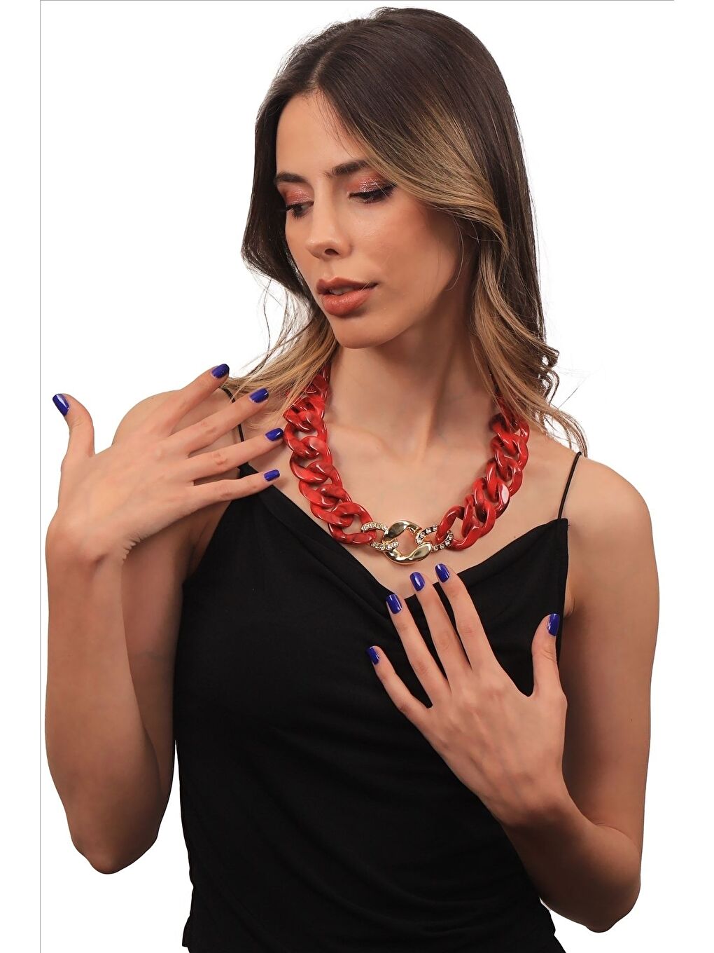 Kadın Kalın Zincir Formlu Kırmızı Reçine Kolye-2