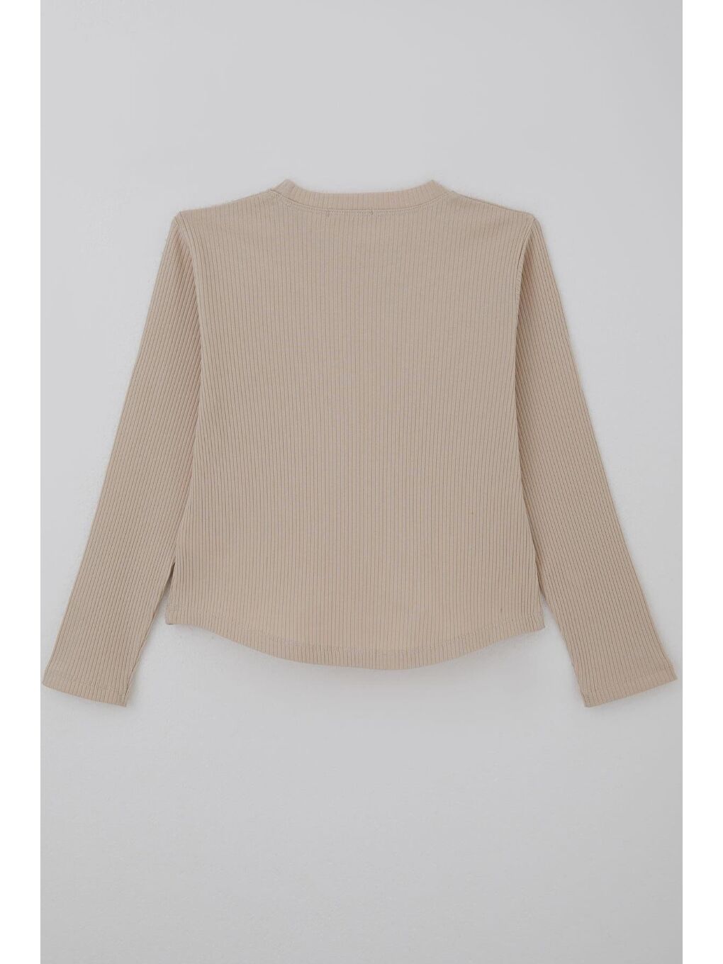 Kız Çocuk Uzun Kollu Tişört Kalp Armalı Kolları Düğme Aksesuar Detaylı Bej (9-14 Yaş)-1