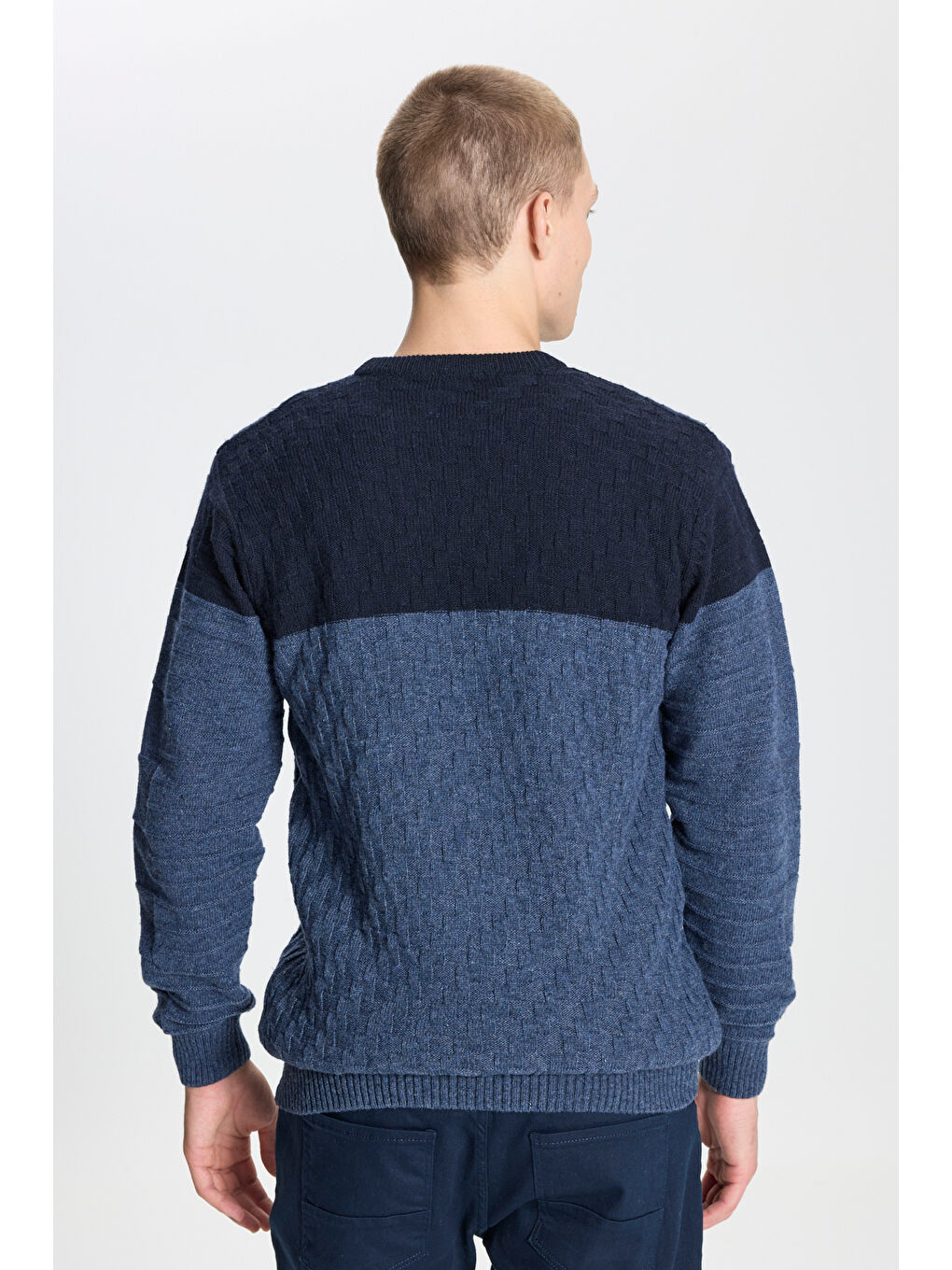 Erkek Saks-Havacı Mavi Standart Fit Normal Kesim Bisiklet Yaka Desenli Yünlü Triko-4