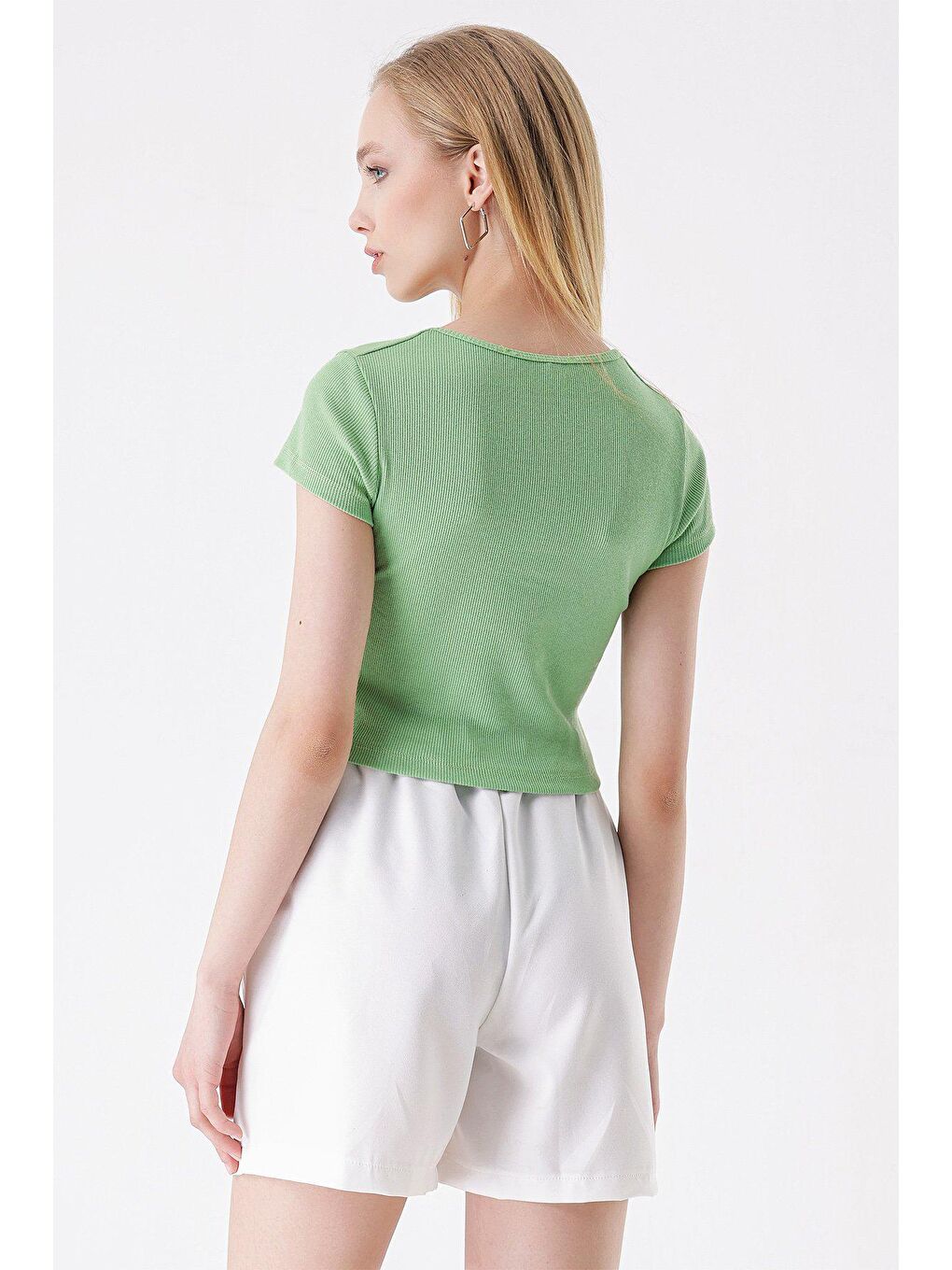 Yeşil U Yaka Önü Düğmeli BLUZ-4