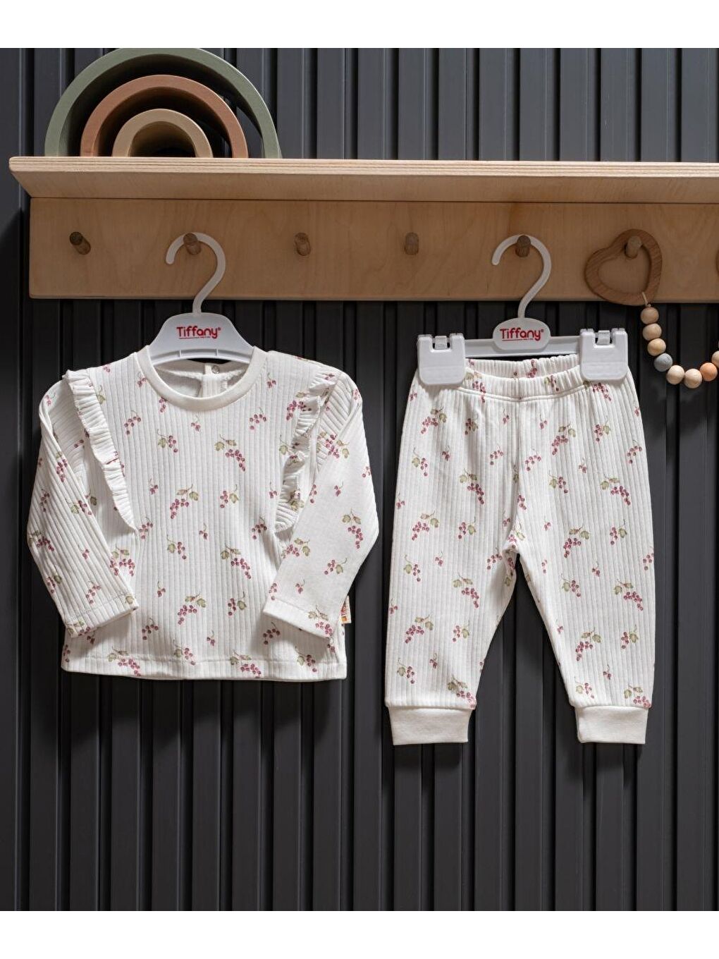 Ekru Purple Grape Theme Pijama Takımı