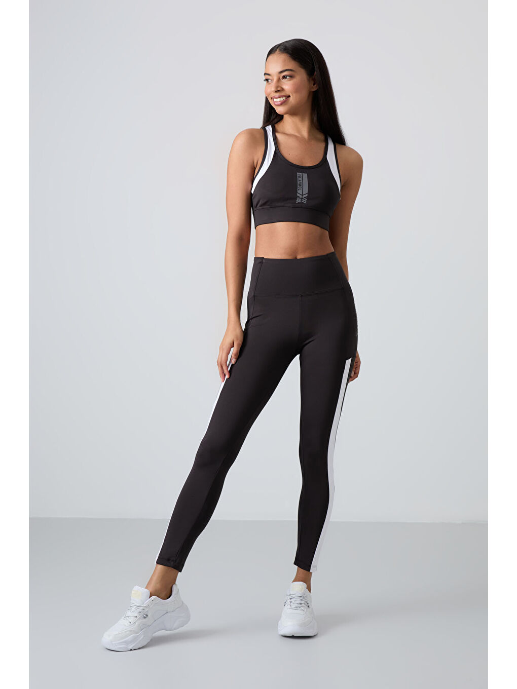 Siyah Polyester Esnek Standart Fit Performans Kadın Tayt Takım - 95332