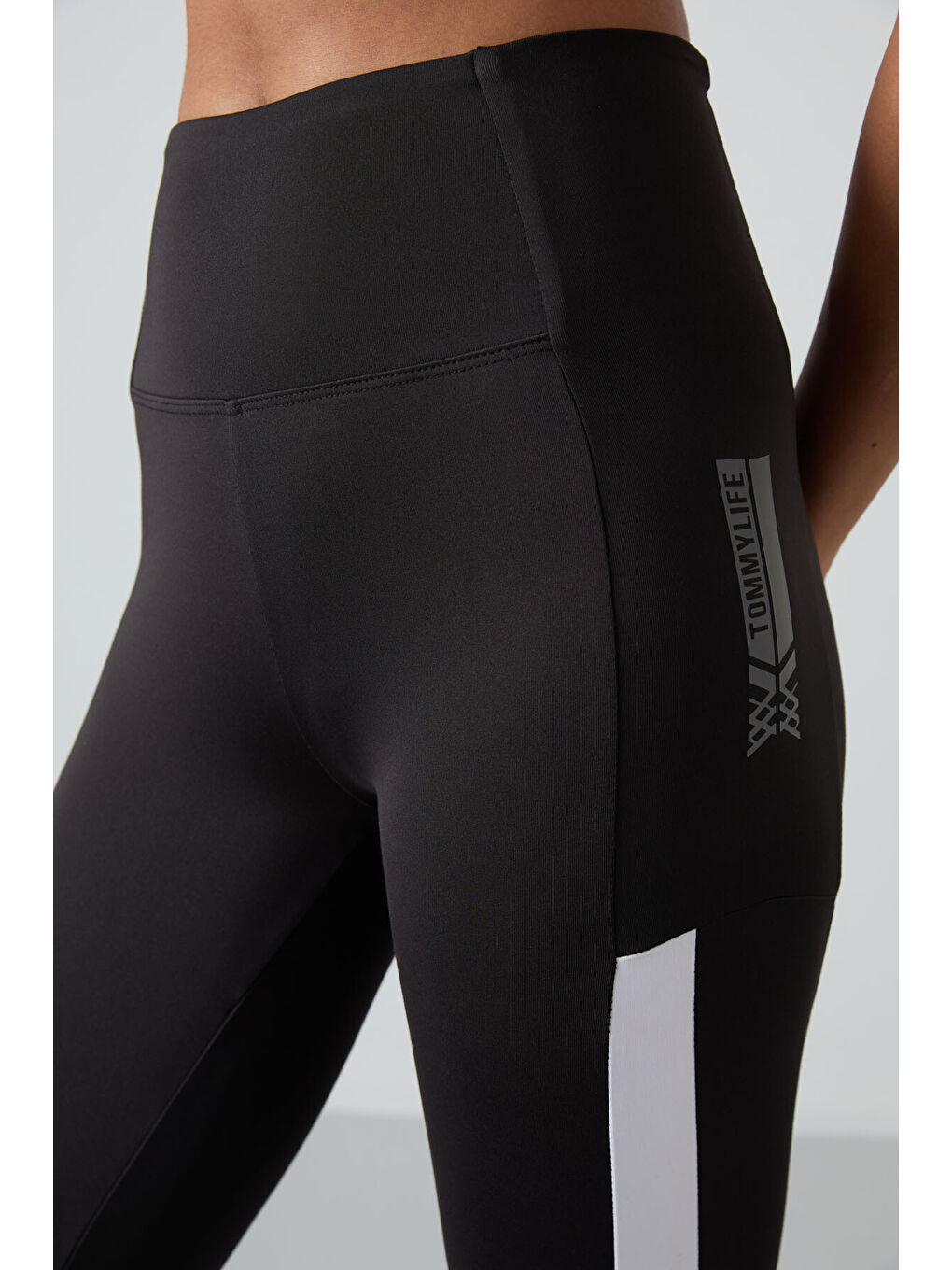 Siyah Polyester Esnek Standart Fit Performans Kadın Tayt Takım - 95332-3