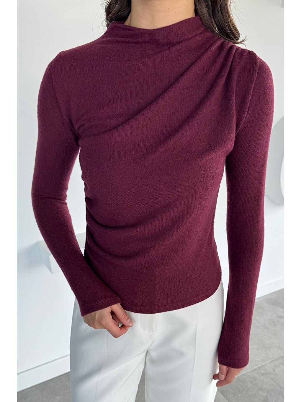 Bordo Kadın Omuz Ve Yan Büzgülü Bluz-1