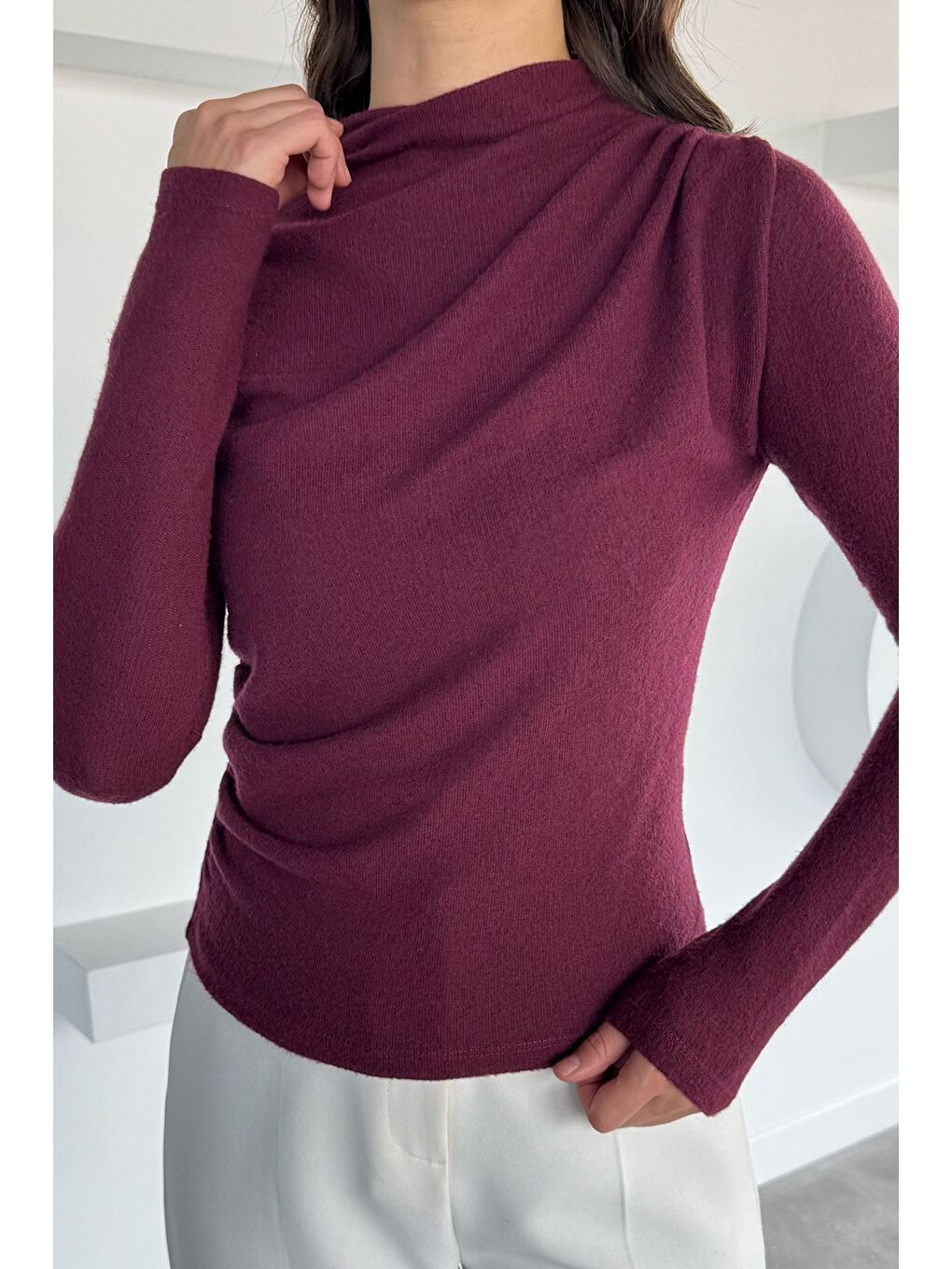 Bordo Kadın Omuz Ve Yan Büzgülü Bluz-2