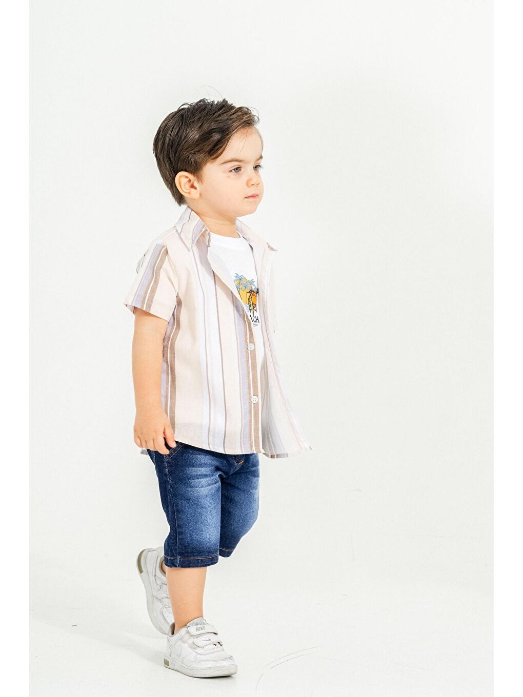 Ekru Tarz Gömlekli Çizgili Belden Ayarlanabilir Kısa Kollu Şortlu 3'lü Takım Çocuk ve Bebek Giyim Öz-1