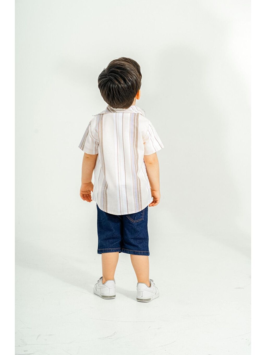 Ekru Tarz Gömlekli Çizgili Belden Ayarlanabilir Kısa Kollu Şortlu 3'lü Takım Çocuk ve Bebek Giyim Öz-3