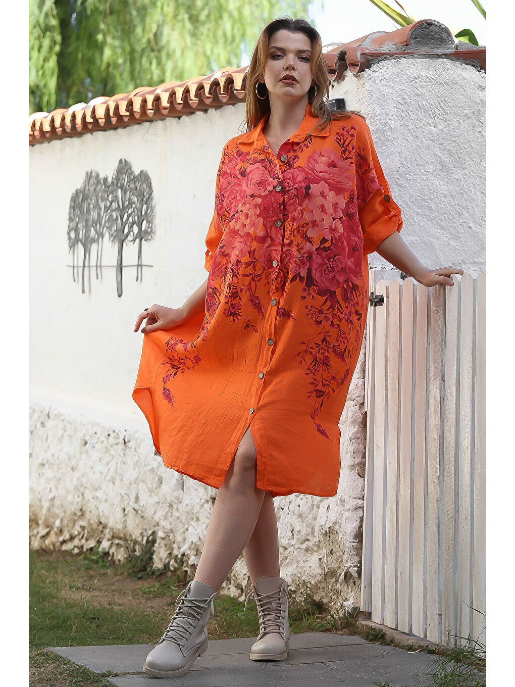 İtalyan Turuncu Gömlek Yaka Düğmeli Uzun Kollu Çiçekli Dijital Baskılı Keten Dokuma Elbise 108 74