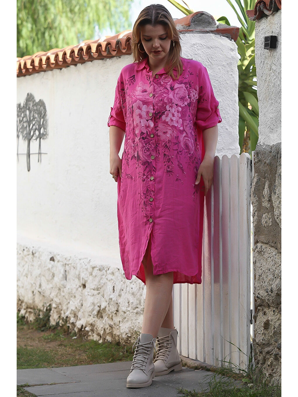 İtalyan Fuşya Gömlek Yaka Düğmeli Uzun Kollu Çiçekli Dijital Baskılı Keten Dokuma Elbise 108 74-2