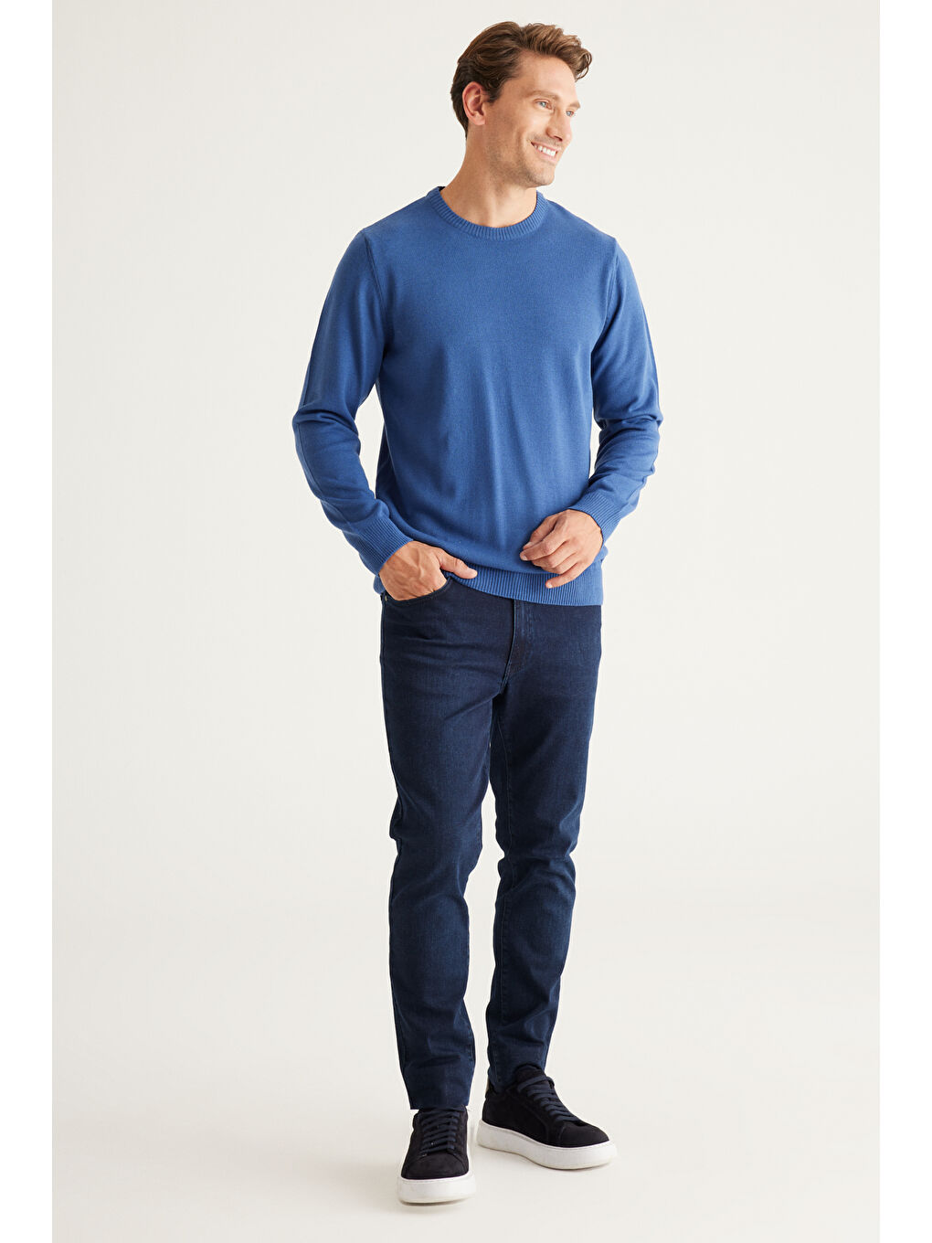 Erkek İndigo Anti-Pilling Tüylenme Yapmayan Standart Fit Normal Kesim Bisiklet Yaka Triko Kazak-1