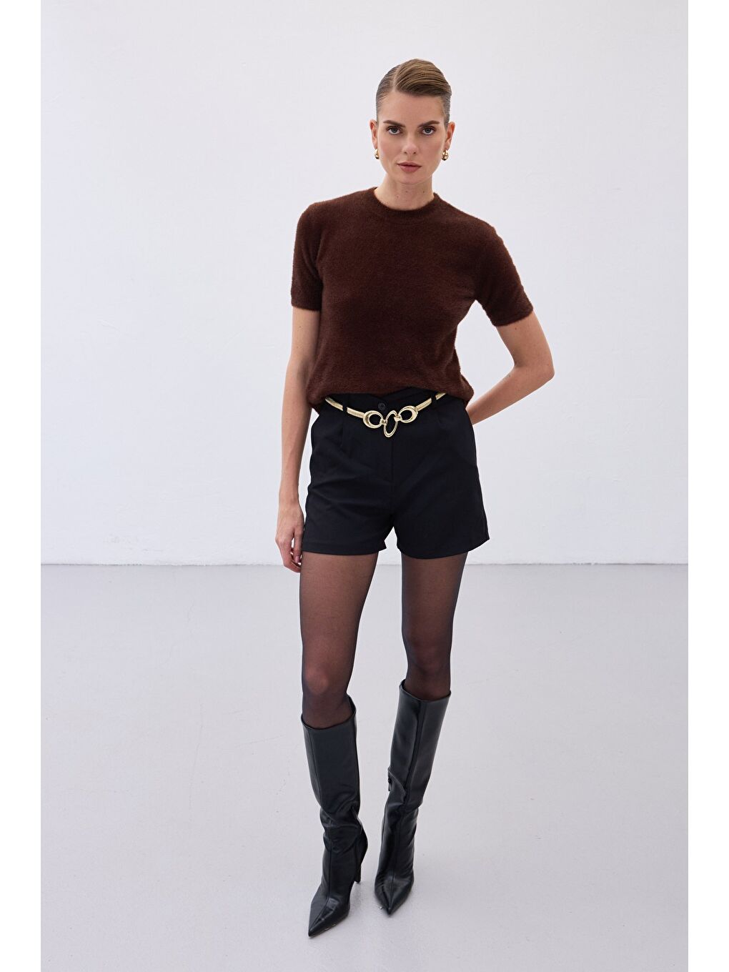 Kahverengi Sakallı Kısa Kol Triko - Kahve-1