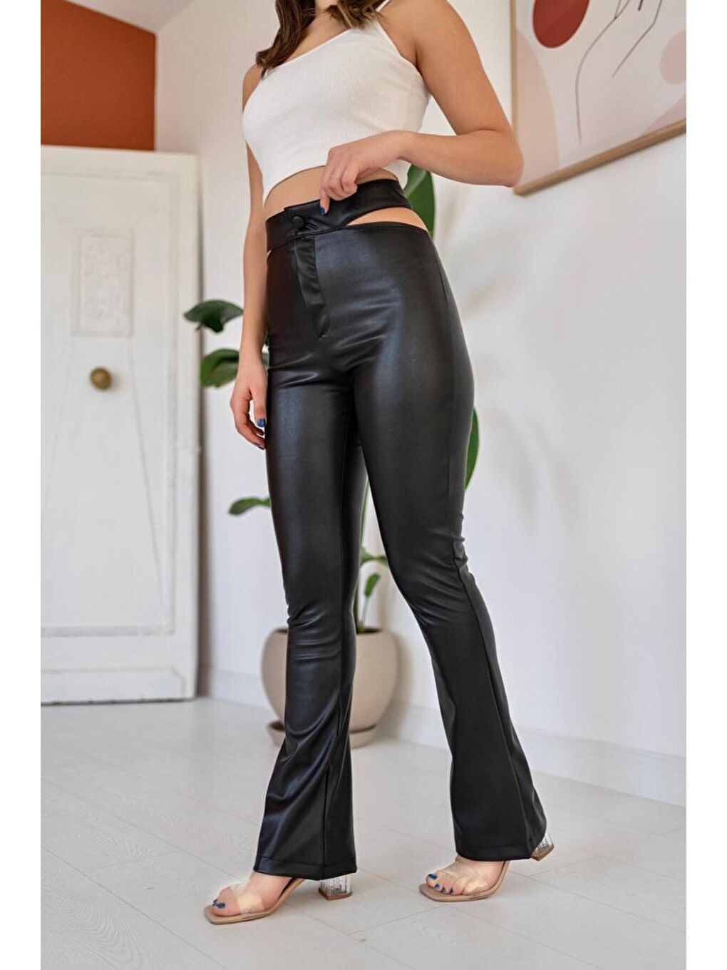 Siyah Bel Detaylı Deri Pantolon-3
