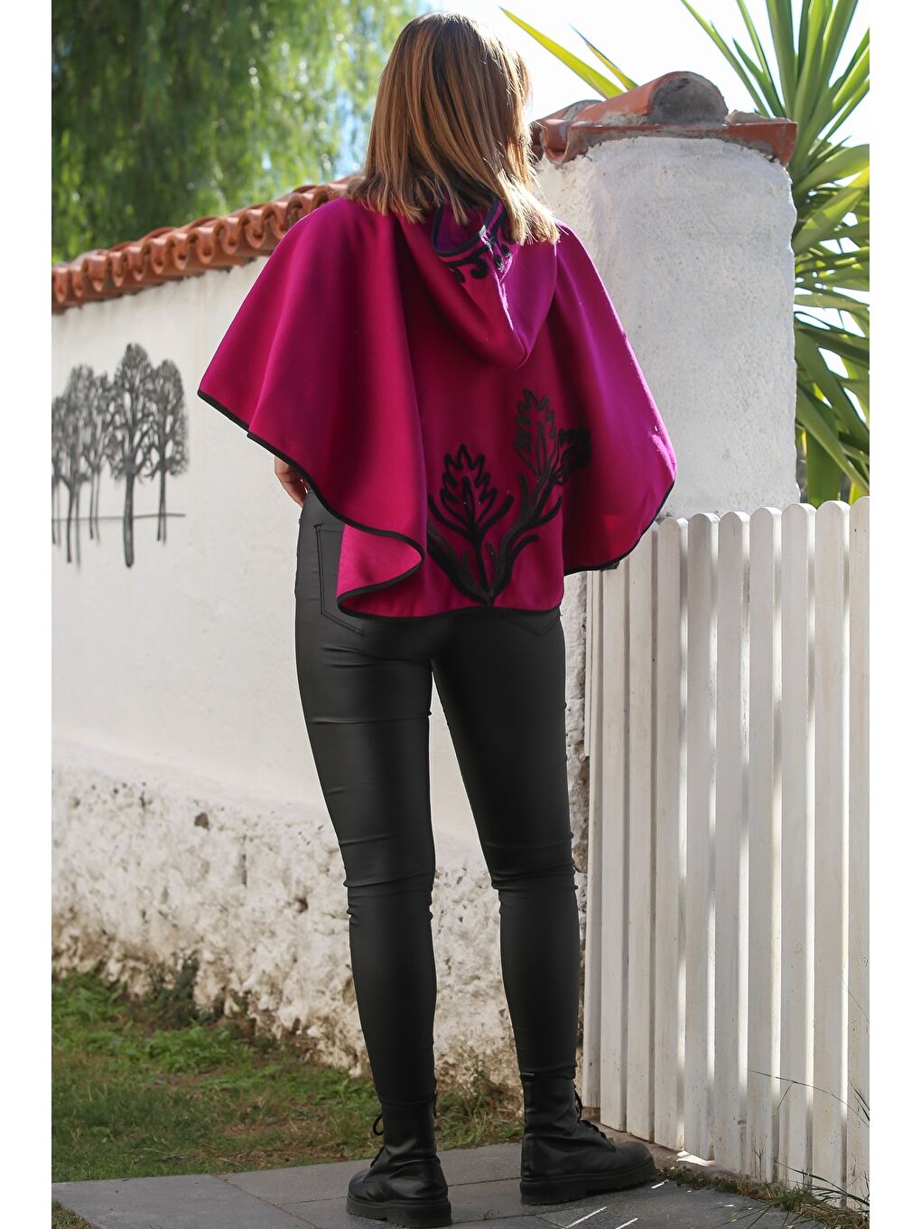 Bordo Kapüşonlu Düğmeli Biyeli Süzene Nakışlı Casual Kaşe Bolero Dokuma Panço 43 75-7