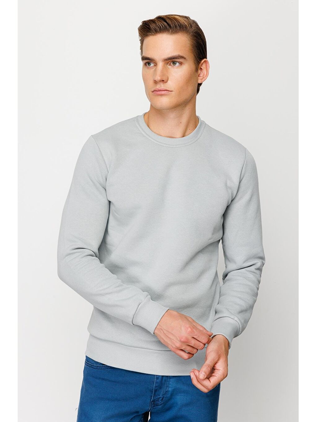 Erkek A.Gri Bisiklet Yaka Sweatshirt-3